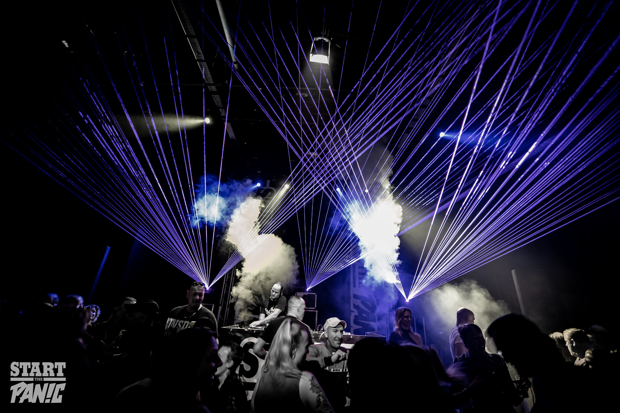 laser8